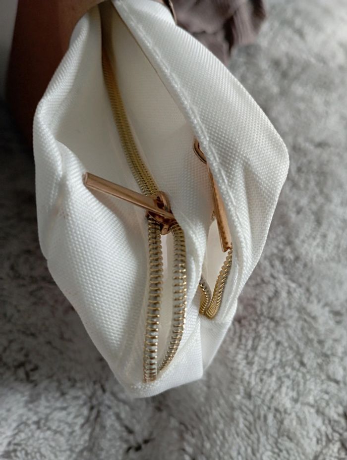 Trousse à deux compartiments - photo numéro 3