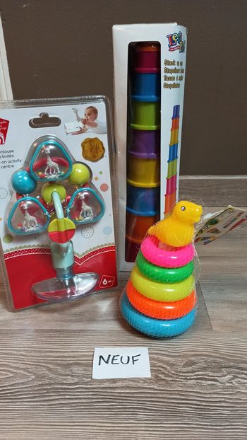 Lot jouets éveil bébé Sophie la girafe