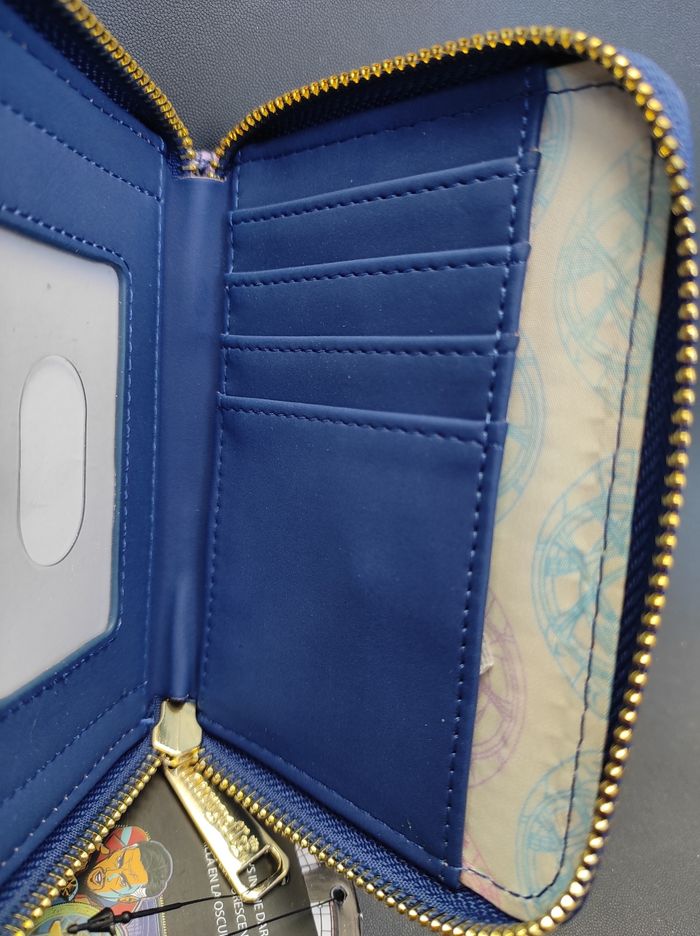 Porte monnaie loungefly marve l studio docteur strange  neuf - photo numéro 10