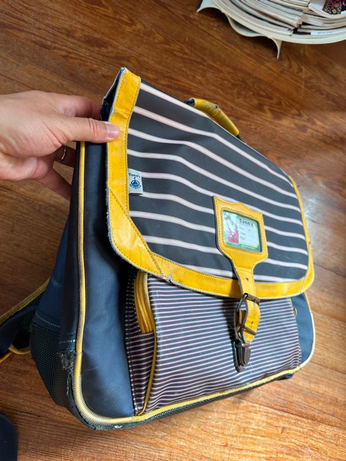 Grand cartable d’écolier vintage Tann’s édition limitée Petit Bateau bleu jaune rayé marin - photo numéro 4