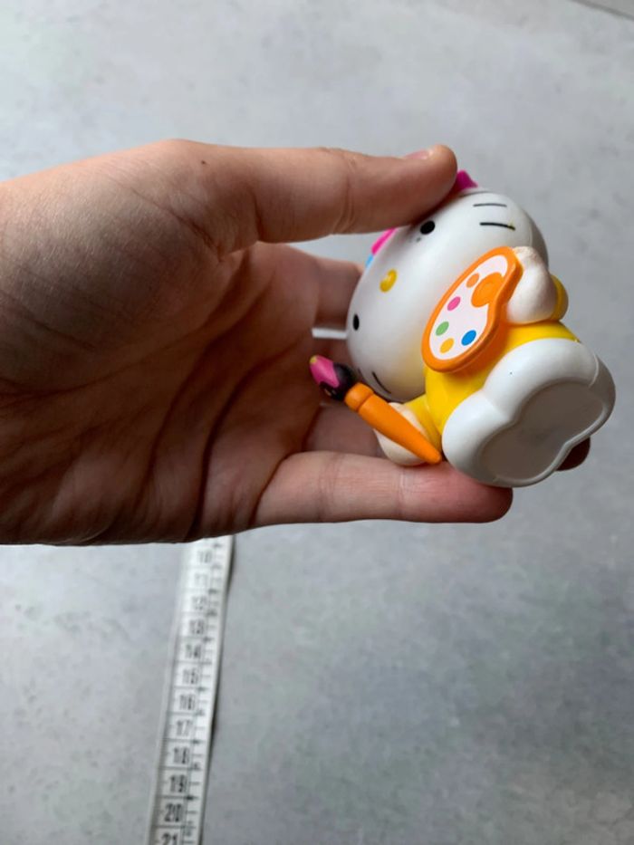 Figurine peintre hello kitty sanrio bras qui bougent - photo numéro 4