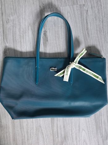 Sac a main lacoste
