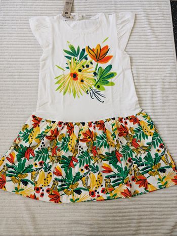 Robe Tuc Tuc 10 ans neuve 