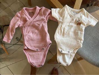 Lot de deux bodies