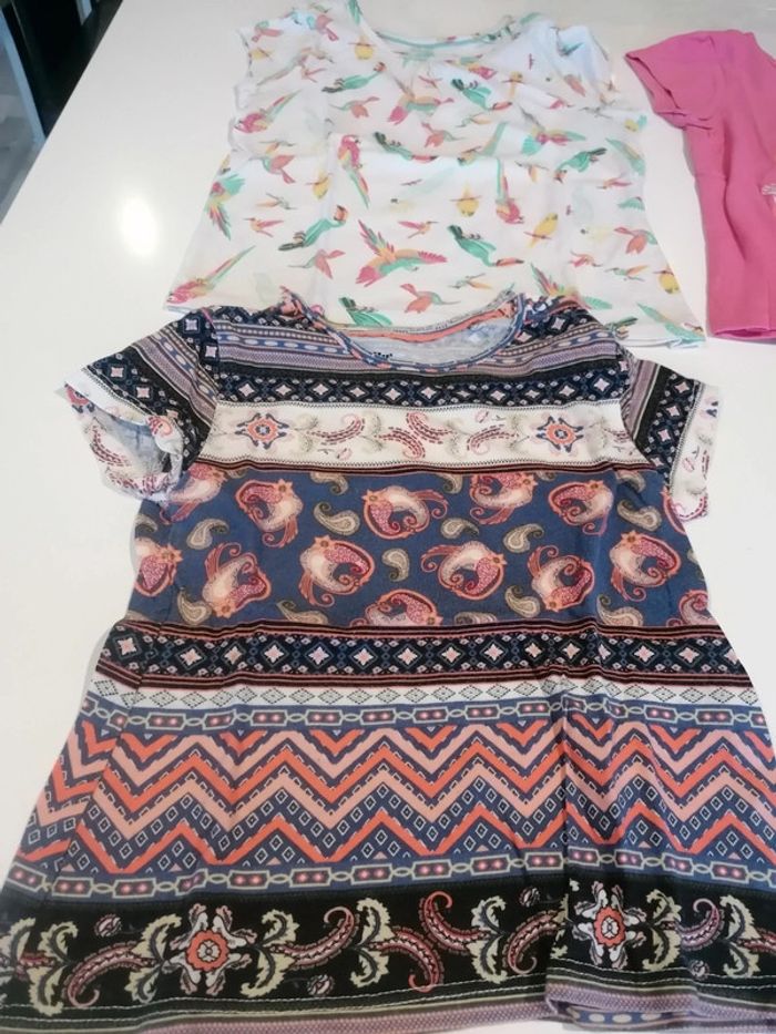 Lot 3 thee shirt et 1 legging T 12-24 mois 👶 - photo numéro 4