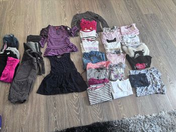 Lot vêtements fille 4 ans