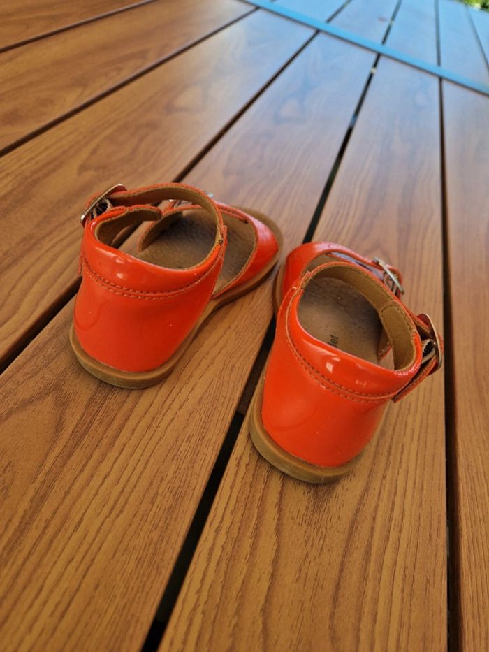 Sandales vertbaudet 23 - photo numéro 2