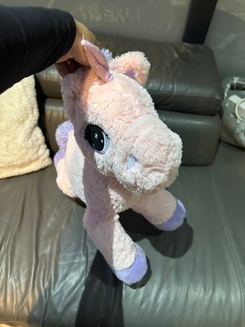 Grande peluche licorne état impeccable