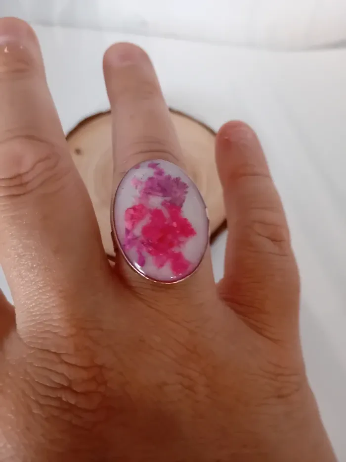 Bague fleurs séchées résine - photo numéro 6