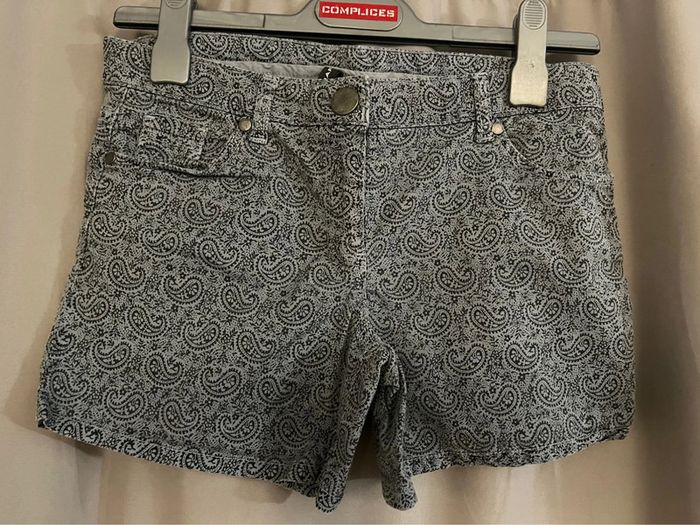 Short femme