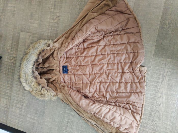 Veste camel avec fourrure - photo numéro 3