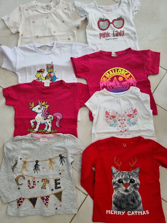 Lot 6 tee-shirts manches courtes et 2 manches longues 24 mois - photo numéro 1