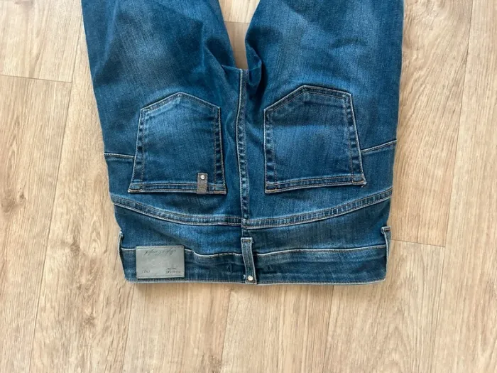 Liu jo jean bleu brut, skinny  femme, taille Fr34/36/ us 25 - photo numéro 7