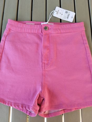 Short fille NEUF