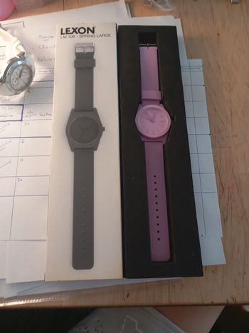 Lexon montre neuve