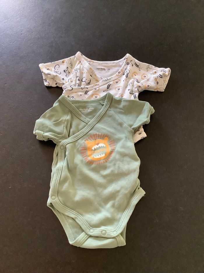 Lot vêtements 1 mois - photo numéro 4