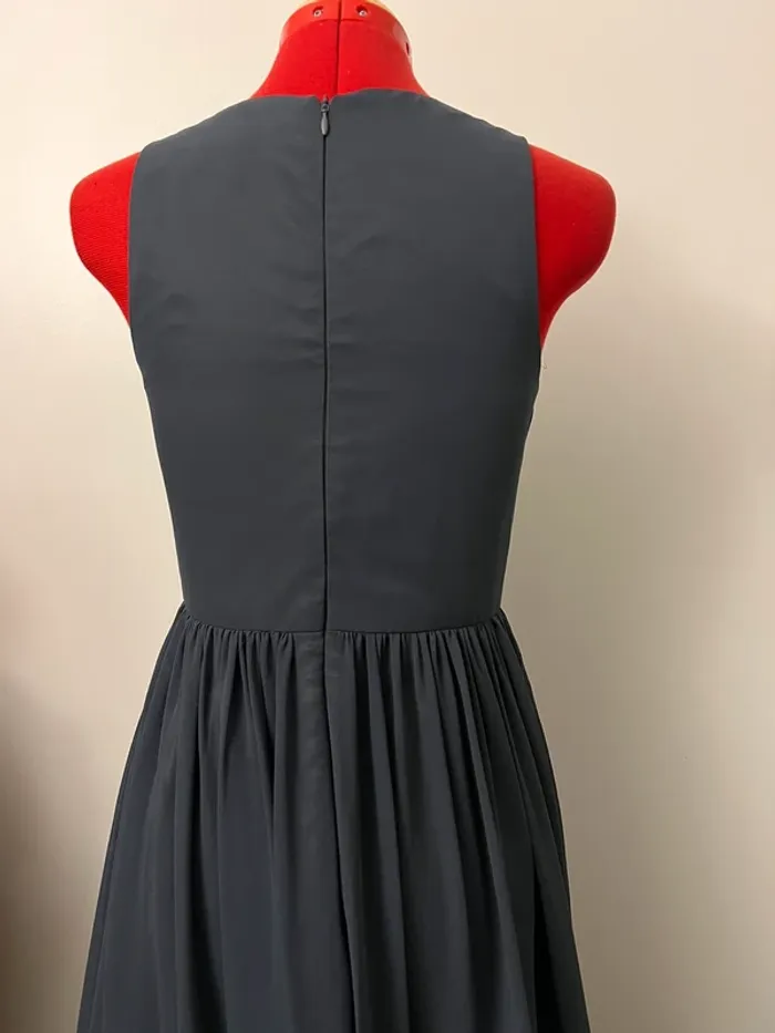 Robe longue fluide avec fente bleu-gris Unique - photo numéro 6