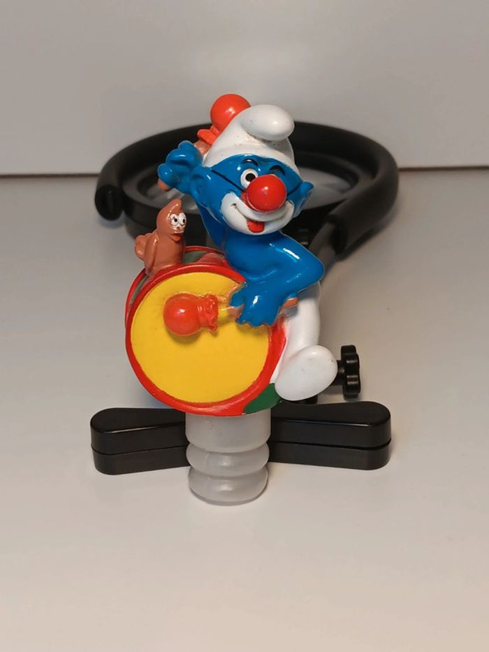 Bouchon vintage 1995 Schtroumpf clown avec tambour peyo Bip Holland