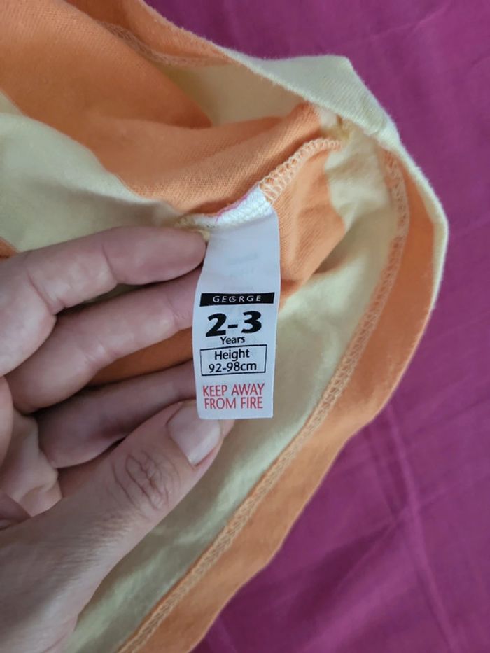 Jolie robe George 2-3 ans - photo numéro 4