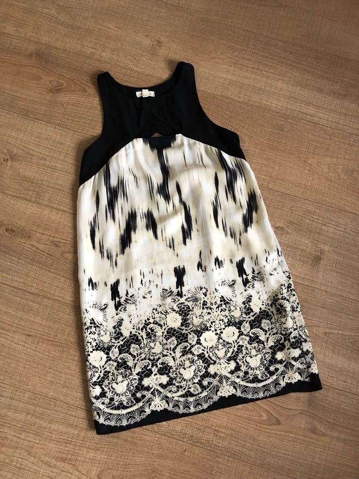 Robe noire et écrue sans manches Silence Noise taille XS jamais portée - photo numéro 7