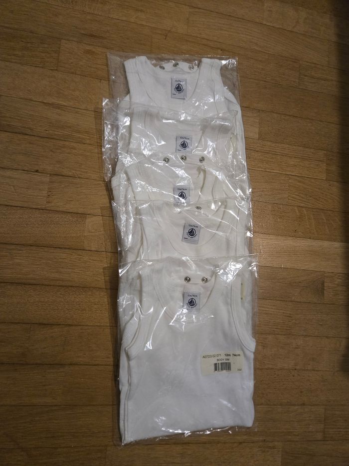 Lot de 5 bodies body marcel debardeur