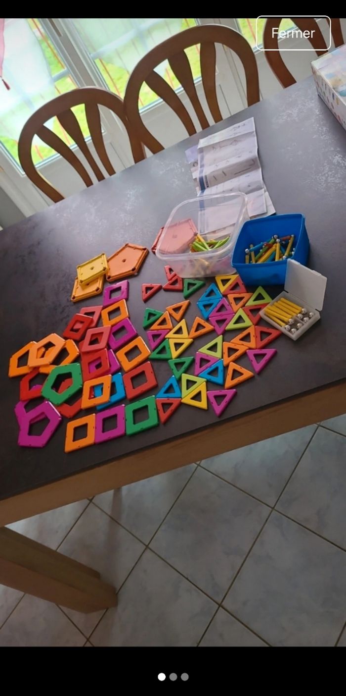 212 pièces de geomag - photo numéro 1