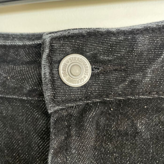 Jean droit noir Stradivarius taille 42 coupe large D92 denim brut délavé V063 - photo numéro 4