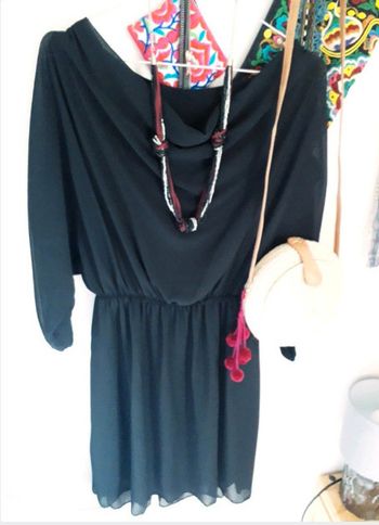 Pour les fêtes, petite robe noire