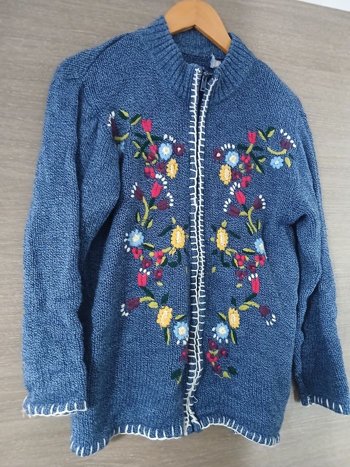 Gilet brodé - photo numéro 2