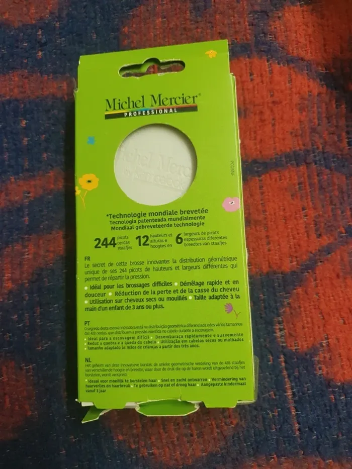 Brosse à cheveux - photo numéro 2