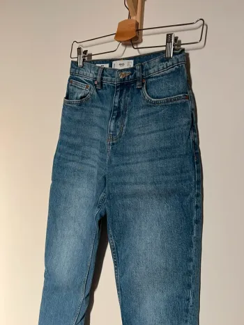 Jean MNG (Mango) - Coupe droite taille haute