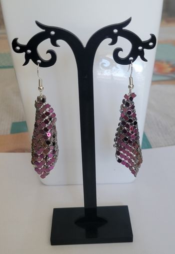 BOUCLES D'OREILLES MINI DISCO SEQUIN ROSE ANNEE 80 , FETES ! NEUF !