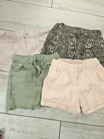 Lot short hiver 4/5ans