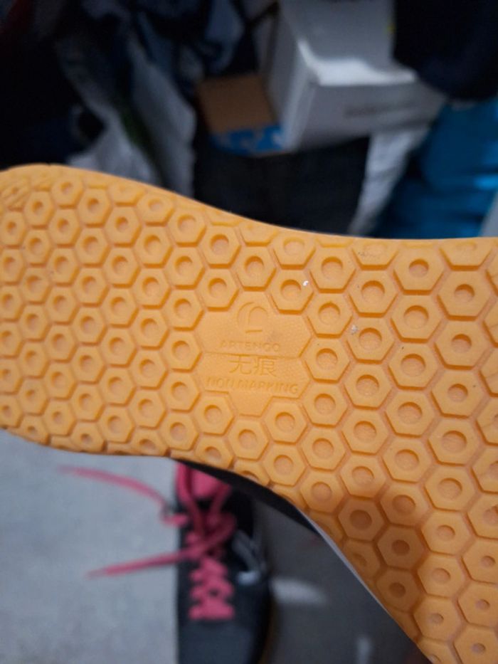 Chaussures de sport - photo numéro 3