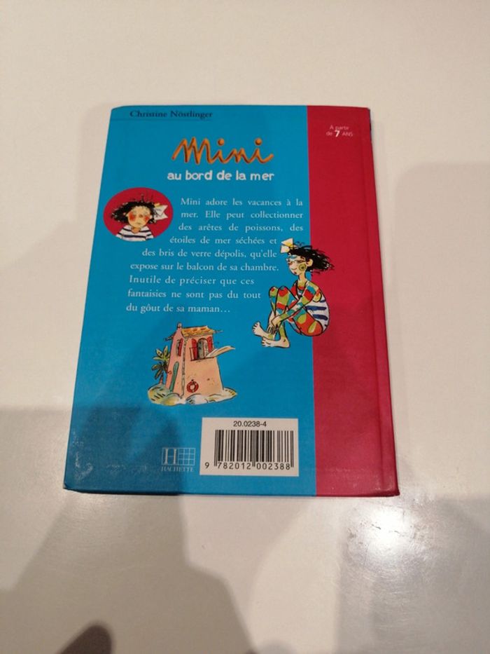 Livre mini au bord de la mer bibliothèque rose - photo numéro 2