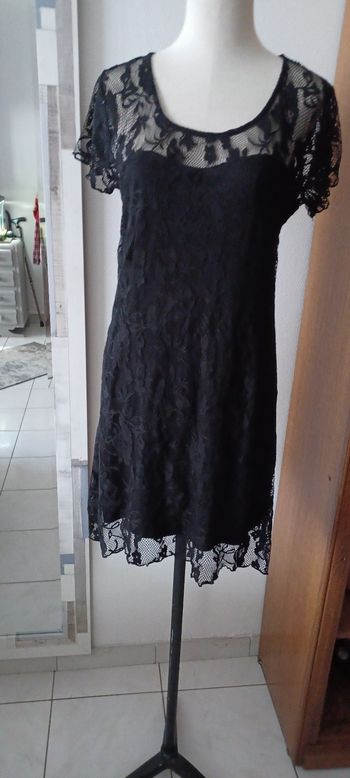 Très jolie robe de soirée ou de cocktail femme T U