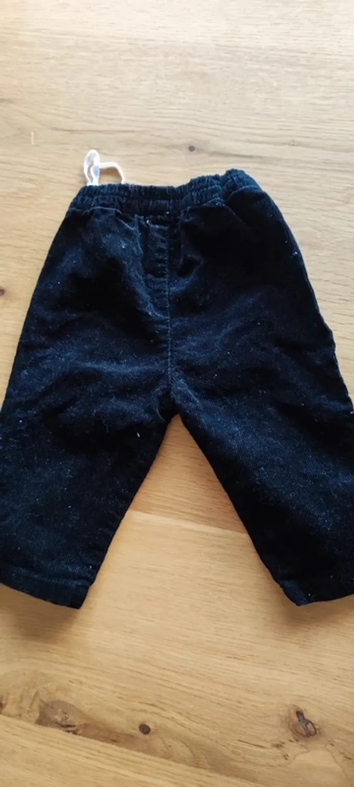 Lot 4 pantalons 6 mois - photo numéro 11