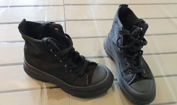 Basket haute a lacets fille