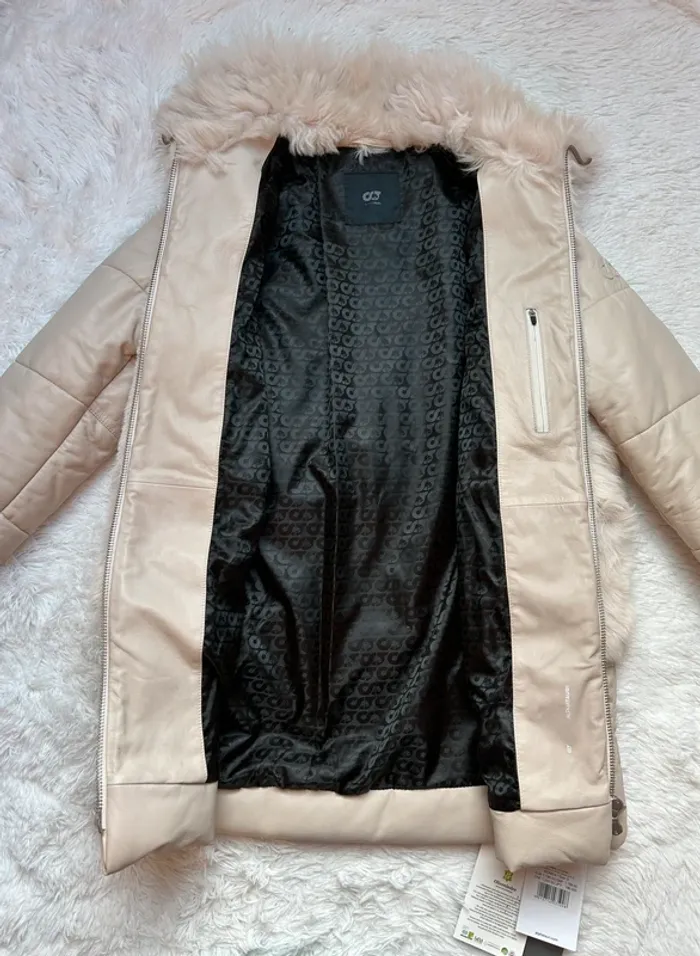 Manteau / doudoune Alpha Tauri - photo numéro 5