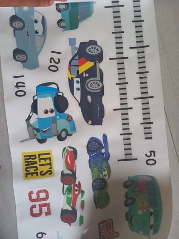 Toise Adhesive Cars
