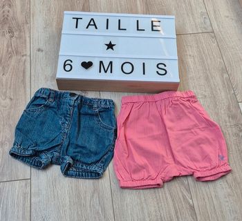 Lot de 2 shorts taille 6 mois