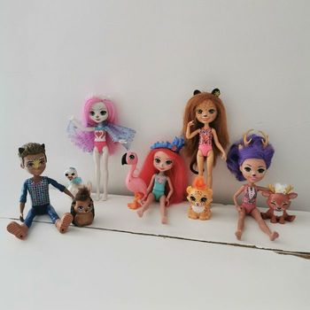 Lot de poupées enchantimals hérisson, cygne, flamand rose, léopard et cerf