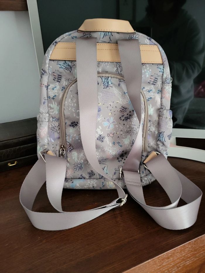 Nouveau sac à dos sans - photo numéro 2