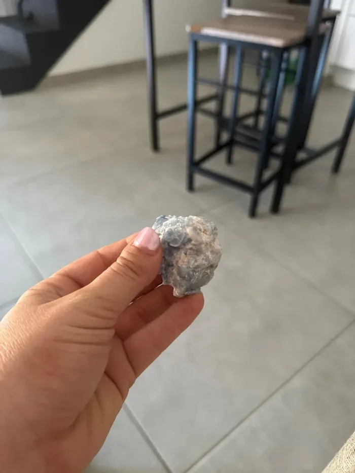 Pierre calcite bleue - photo numéro 3