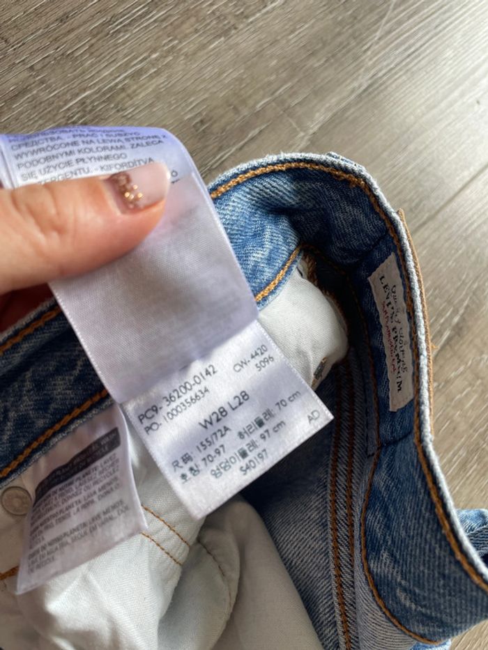 Jean Levi’s 501 taille 28 - photo numéro 4