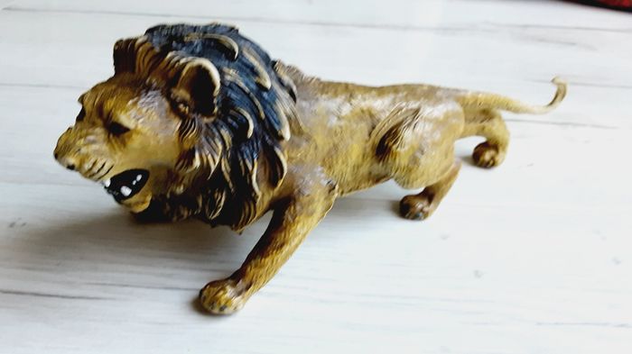 Jeu jouet figurine animal lion 9,5 cm de haut Neuf - photo numéro 2