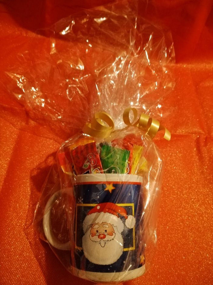 Mug de Noël garni de bonbons - photo numéro 6