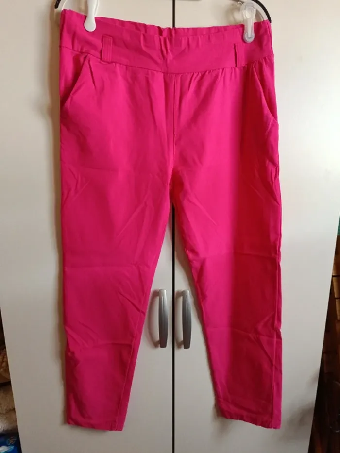 Pantalon magique fushia T4