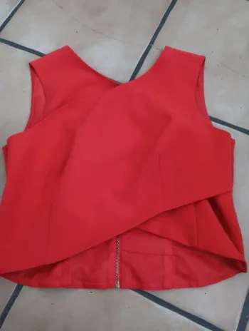 Top rouge