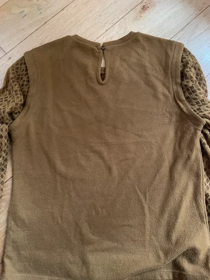 Pull Camel avec dentelle manches - photo numéro 2